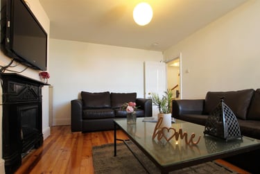 6 bed house, Helmsley Road, Sandyford, Newcastle, NE21RE - Image 2